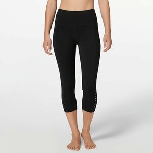 Lululemon Swift Speed HR Crop Leggings Size 4 Black Perforated (NWT)